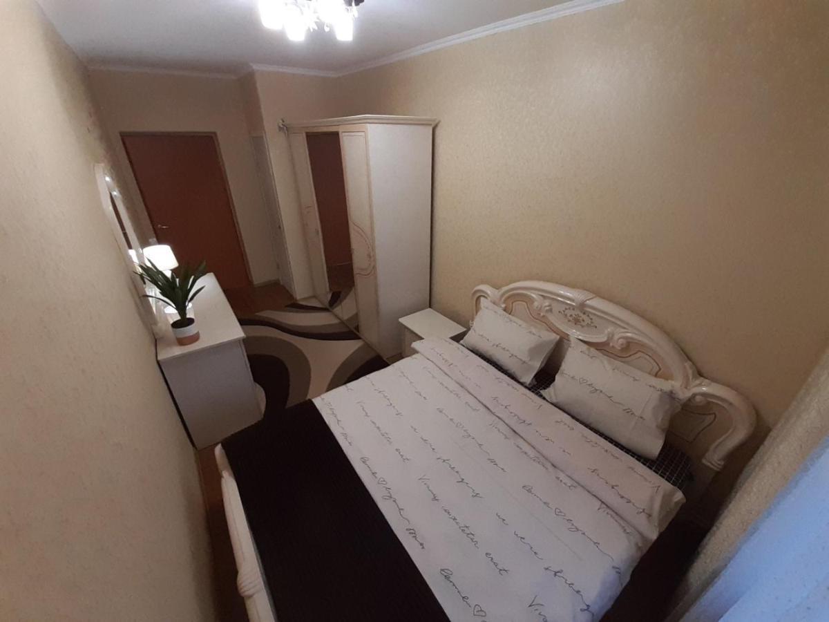 Двокімнатна Apartment Shepetivka Exterior photo